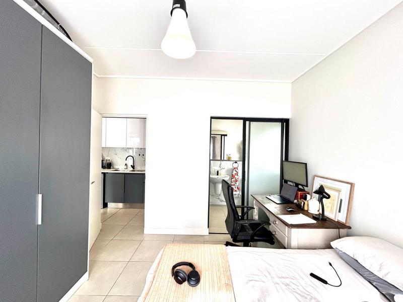 To Let 1 Bedroom Property for Rent in The Huntsman Western Cape